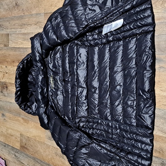 Michael Kors Packable Down Fill Black Jacket Size Medium - Picture 6 of 8